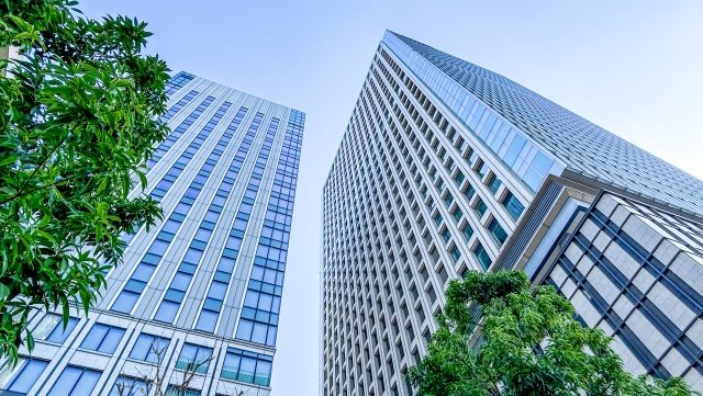 現在の設備管理契約、何年見直してませんか?「形骸化」を防ぐ『FACi-NAVi(ファシナビ)』