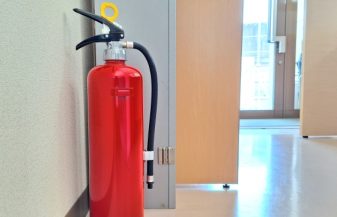 ビルの泡消火設備のPFAS（PFOS・PFOA等）とは？確認方法・対処方法・放置リスク